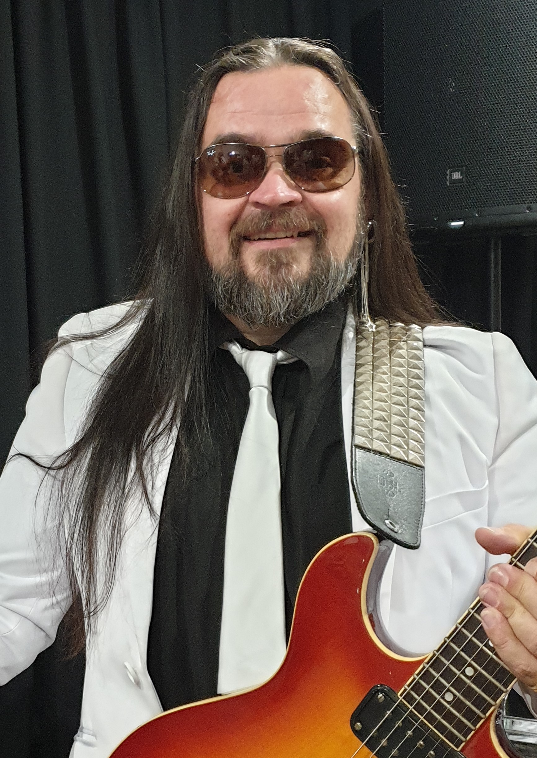 lead guitarist and vocalist Dom O'Leary